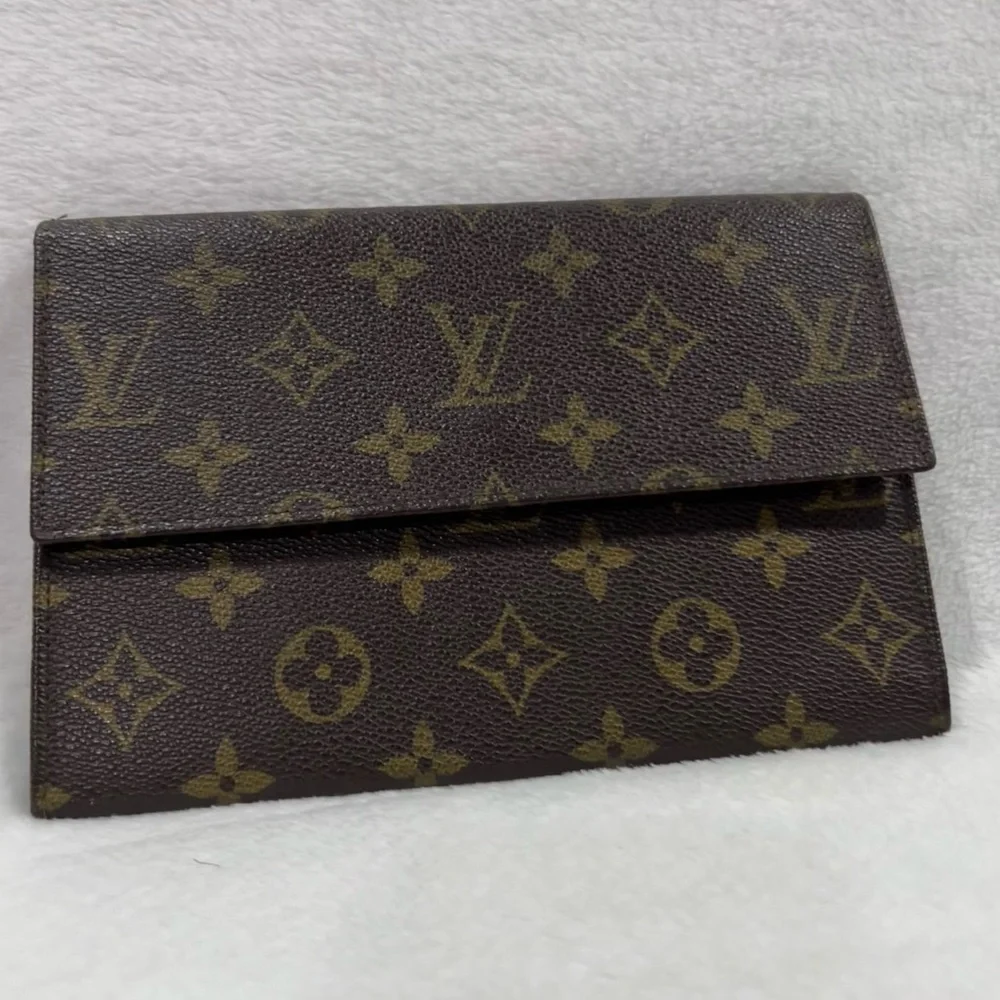 Louis Vuitton Monogram Brown Fold Wallet - Picture 2 of 8